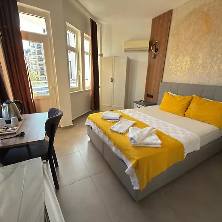Sever Hotel *