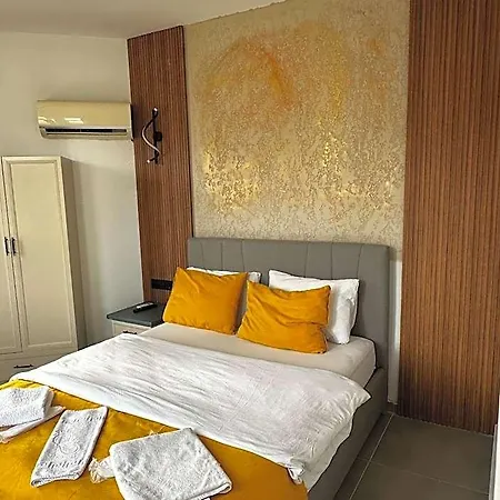 Fınıke Sever Otel *